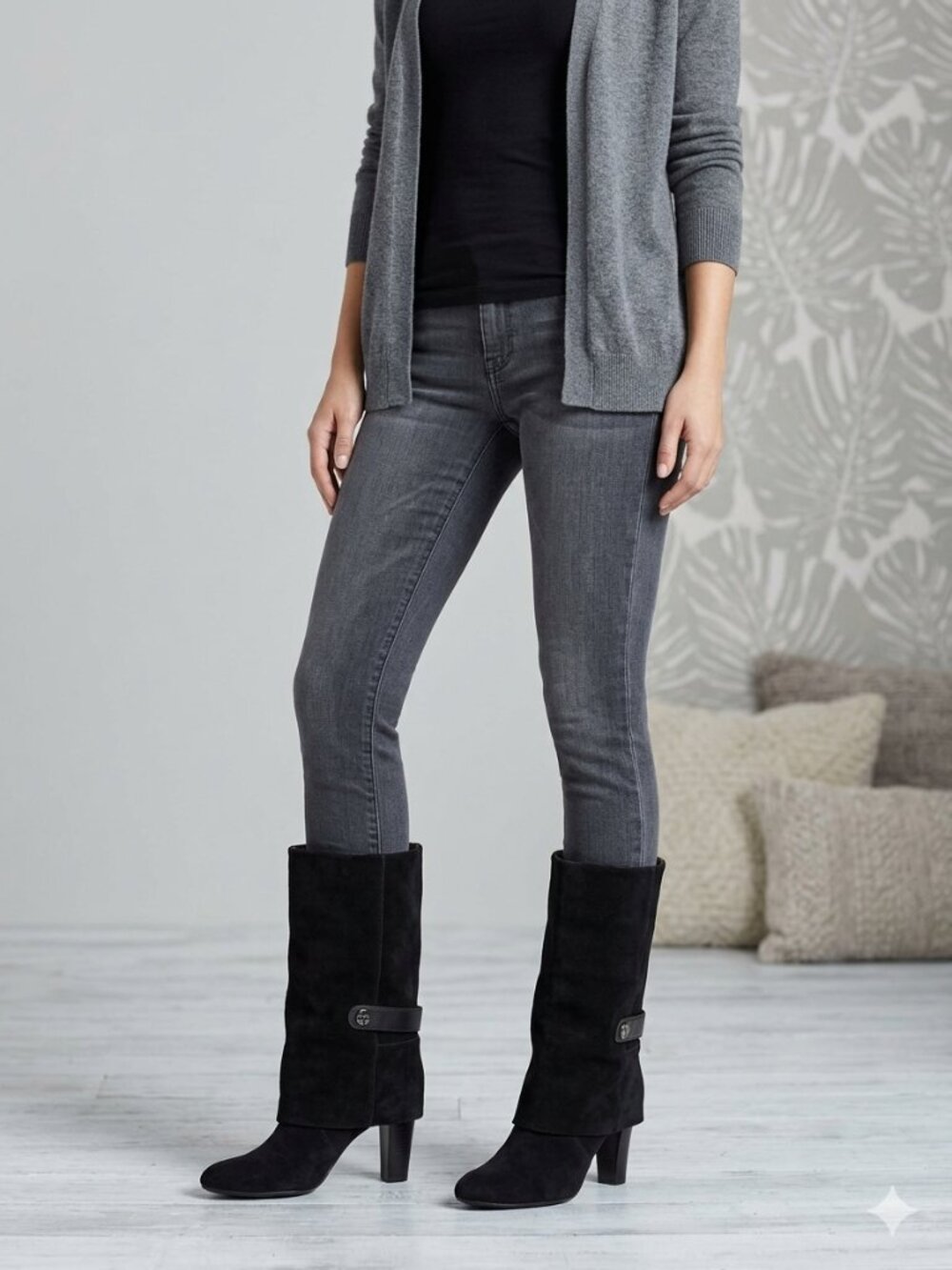 TAHARI Black Suede Mid-Rise Boots | Size 6 | Fall & Winter 🖤🥾